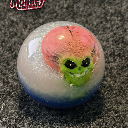 Cannon Ball - Alien Head Metal Flake Shifter Knob - 01
