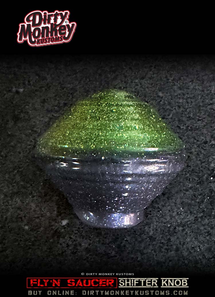'Fly'n Saucer' - Red Retro Hot Rod Shifter Knob - 7