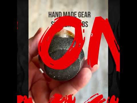 Low Ball - Gold Metal Flake Dice Shifter Knob - 08